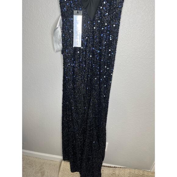 Ieena by Mac Duggal Sequin Gown Dress 2 - Picture 10 of 11